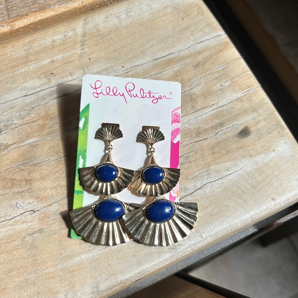 Lily Pulitzer, coastal shell drop, clip on earrings